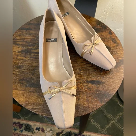 Stuart Weitzman Kitten Heel Pumps - Picture 1 of 8